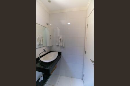 Casa para alugar com 450m², 3 quartos e 2 vagasBanheiro da Suíte 2