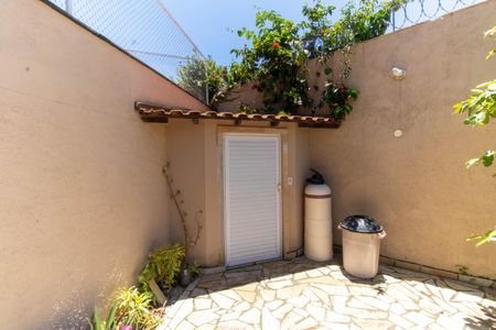 Casa para alugar com 450m², 3 quartos e 2 vagasÁrea externa