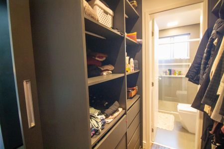 Casa à venda com 220m², 3 quartos e 2 vagasCloset da Suíte