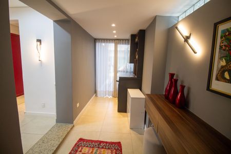 Casa à venda com 220m², 3 quartos e 2 vagasHall de Entrada