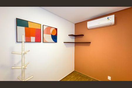 Casa à venda com 220m², 3 quartos e 2 vagasQuarto 