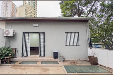 Casa à venda com 220m², 3 quartos e 2 vagasSacada