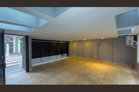 Garagem de casa à venda com 3 quartos, 220m² em Cidade Monções, São Paulo