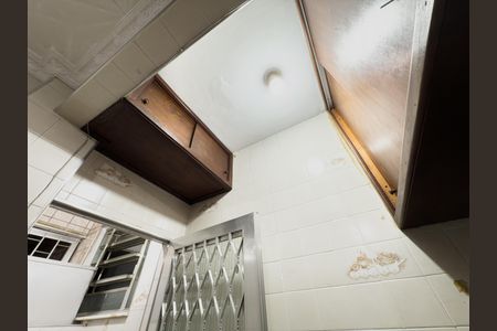 Apartamento para alugar com 65m², 2 quartos e 1 vagaCozinha