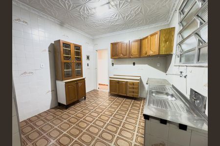 Apartamento para alugar com 65m², 2 quartos e 1 vagaCozinha