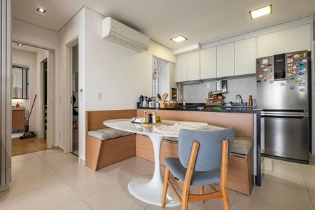 Apartamento à venda com 74m², 1 quarto e 2 vagas Apartamento à venda com 74m², 1 quarto e 2 vagasSala/Cozinha