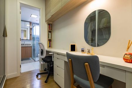 Apartamento à venda com 74m², 1 quarto e 2 vagas Apartamento à venda com 74m², 1 quarto e 2 vagasSuíte