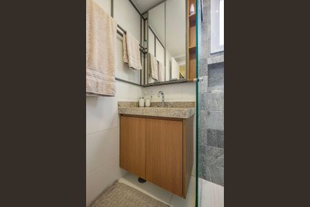 Apartamento à venda com 74m², 1 quarto e 2 vagas Apartamento à venda com 74m², 1 quarto e 2 vagasBanheiro