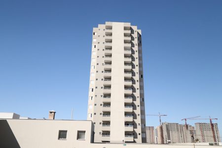 Apartamento para alugar com 52m², 2 quartos e 1 vagaFachada