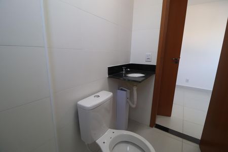 Apartamento para alugar com 52m², 2 quartos e 1 vagaBanheiro da Suite