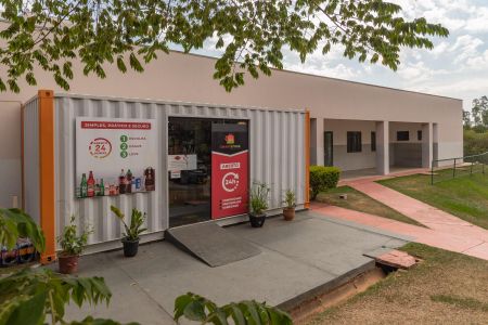 Apartamento à venda com 44m², 2 quartos e 1 vagaMinimercado