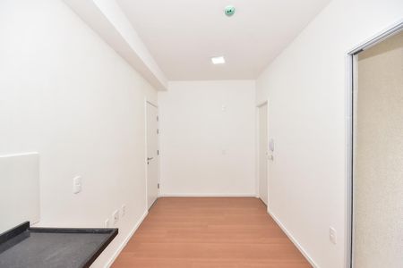Sala de apartamento para alugar com 2 quartos, 33m² em Jardim Monte Kemel, São Paulo