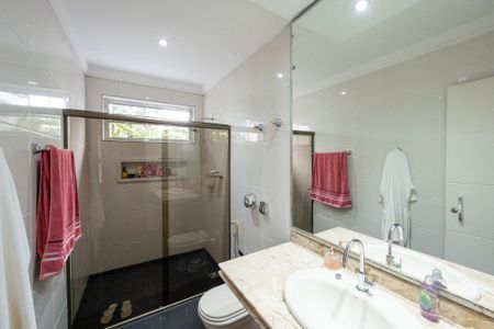 Casa para alugar com 200m², 3 quartos e 3 vagasBanheiro da Suíte