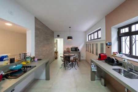 Casa para alugar com 200m², 3 quartos e 3 vagasCozinha