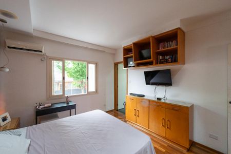 Casa para alugar com 200m², 3 quartos e 3 vagasSuíte