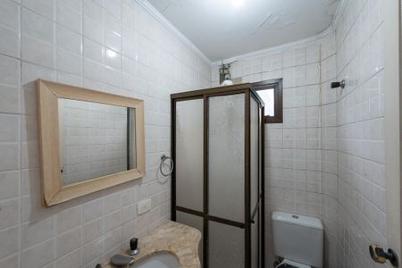 Casa para alugar com 200m², 3 quartos e 3 vagasBanheiro da Edícula