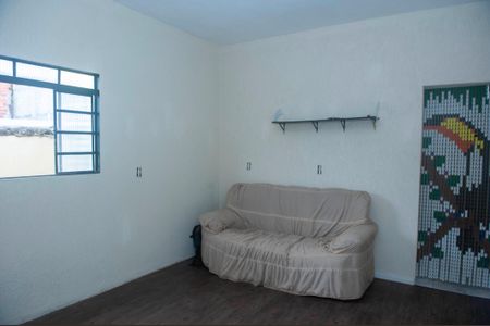 Sala de casa para alugar com 1 quarto, 60m² em Jardim Altos de Itaqua, Itaquaquecetuba