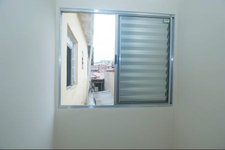 Quarto de casa para alugar com 1 quarto, 60m² em Jardim Altos de Itaqua, Itaquaquecetuba