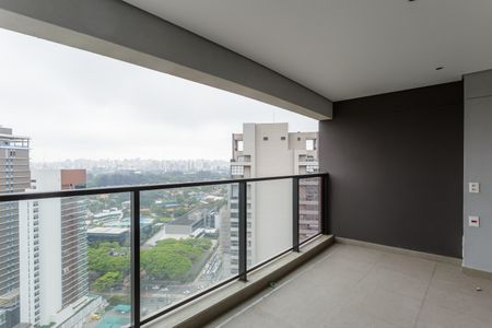 Studio à venda com 42m², 1 quarto e 1 vaga Studio à venda com 42m², 1 quarto e 1 vagaVaranda