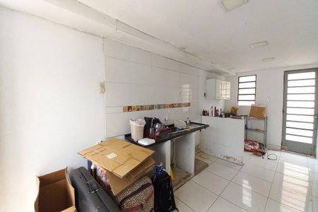 Casa para alugar com 150m², 2 quartos e 2 vagas Casa para alugar com 150m², 2 quartos e 2 vagasCozinha