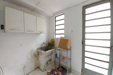Casa para alugar com 150m², 2 quartos e 2 vagas Casa para alugar com 150m², 2 quartos e 2 vagasÁrea de Serviço