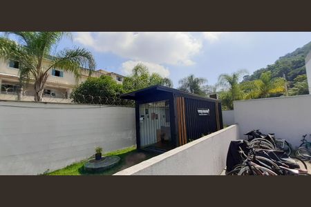 Apartamento à venda com 47m², 2 quartos e 1 vagaMini Mercado