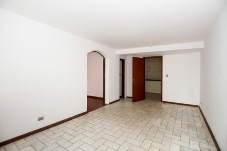 Sala de Estar de casa à venda com 3 quartos, 160m² em Alto de Pinheiros, São Paulo