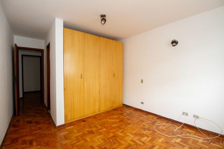 Casa à venda com 160m², 3 quartos e 2 vagas Casa à venda com 160m², 3 quartos e 2 vagasSuíte