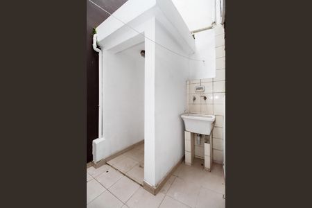 Casa à venda com 160m², 3 quartos e 2 vagas Casa à venda com 160m², 3 quartos e 2 vagasÁrea de Serviço