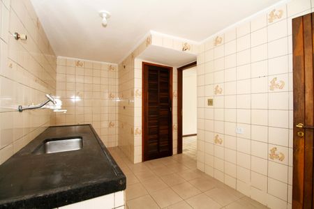 Casa à venda com 160m², 3 quartos e 2 vagas Casa à venda com 160m², 3 quartos e 2 vagasCozinha