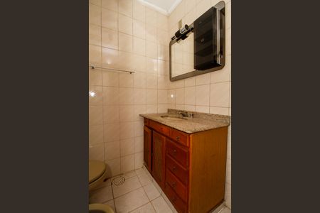 Casa à venda com 160m², 3 quartos e 2 vagas Casa à venda com 160m², 3 quartos e 2 vagasBanheiro Social