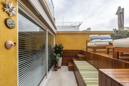 Apartamento à venda com 90m², 2 quartos e 1 vaga Apartamento à venda com 90m², 2 quartos e 1 vagaÁrea externa