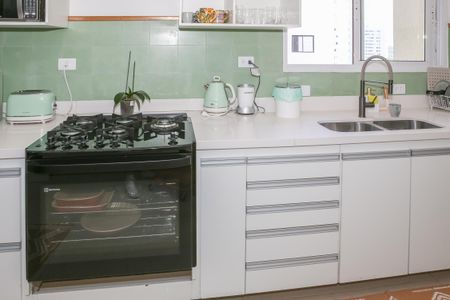 Apartamento para alugar com 190m², 2 quartos e 3 vagasCozinha e Área de Serviço