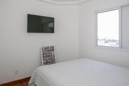 Apartamento para alugar com 190m², 2 quartos e 3 vagasQuarto