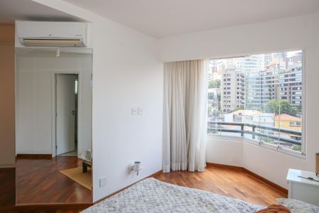 Apartamento para alugar com 190m², 2 quartos e 3 vagasSuíte