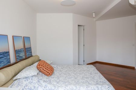 Suíte de apartamento para alugar com 2 quartos, 190m² em Alto da Lapa, São Paulo