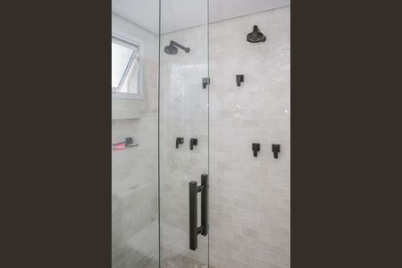 Apartamento para alugar com 190m², 2 quartos e 3 vagasBanheiro da Suíte