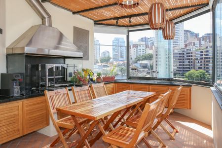 Apartamento para alugar com 190m², 2 quartos e 3 vagasChurrasqueira