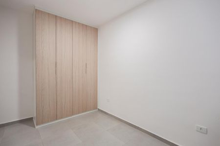 Casa de condomínio para alugar com 41m², 2 quartos e sem vaga Casa de condomínio para alugar com 41m², 2 quartos e sem vagaQuarto 1