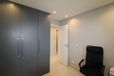 Apartamento à venda com 92m², 3 quartos e 2 vagasQuarto 1