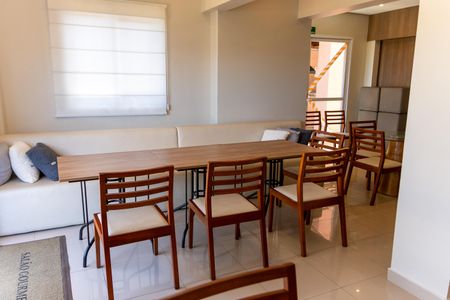 Apartamento à venda com 47m², 2 quartos e 1 vaga Apartamento à venda com 47m², 2 quartos e 1 vagaÁrea comum - Salão de festas