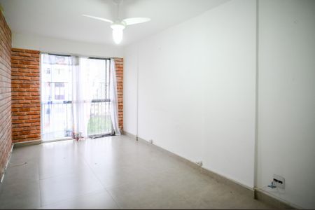 Apartamento para alugar com 52m², 2 quartos e 1 vagaSala