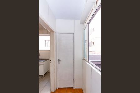 Apartamento à venda com 60m², 2 quartos e 1 vagaBanheiro de Serviço