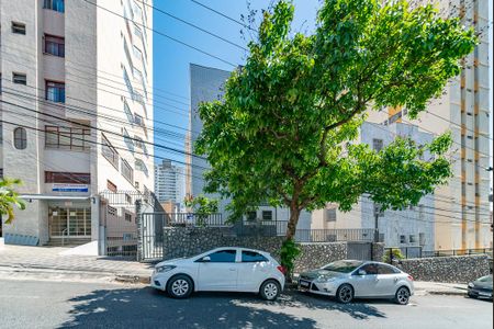 Apartamento à venda com 60m², 2 quartos e 1 vagaFachada