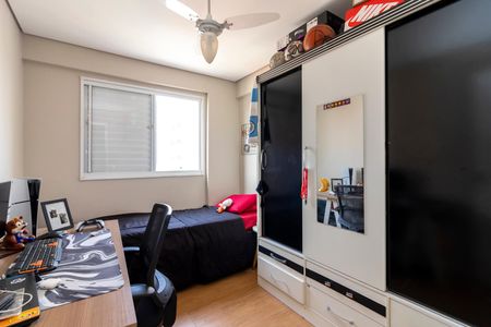 Apartamento à venda com 57m², 2 quartos e 2 vagasQuarto 