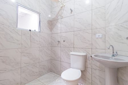 Casa para alugar com 54m², 2 quartos e sem vagaBanheiro