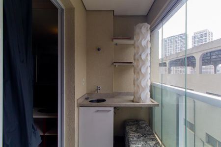 Apartamento para alugar com 30m², 1 quarto e 1 vagaVaranda