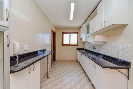 Apartamento à venda com 191m², 3 quartos e 2 vagas Apartamento à venda com 191m², 3 quartos e 2 vagasCozinha