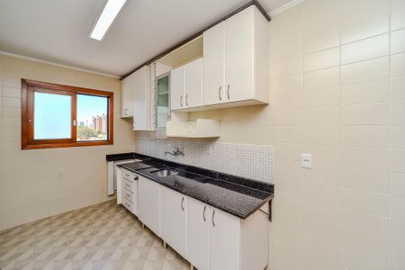 Apartamento à venda com 191m², 3 quartos e 2 vagas Apartamento à venda com 191m², 3 quartos e 2 vagasCozinha
