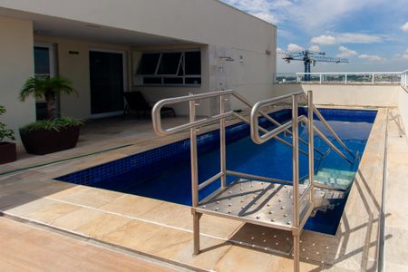 Apartamento à venda com 30m², 1 quarto e 1 vaga Apartamento à venda com 30m², 1 quarto e 1 vagaÁrea comum - Piscina